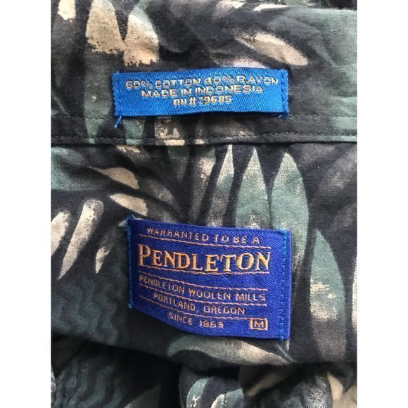 Pendleton Men’s Size Medium Tropical Print Short Sleeve  Collared Shirt - Picture 3 of 4